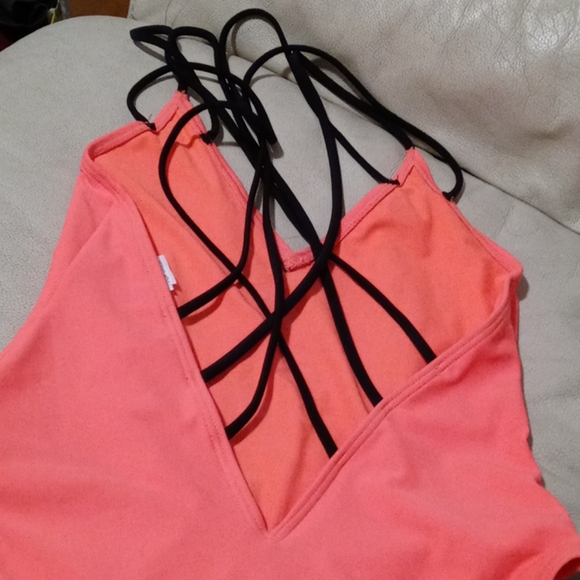 Bathing Suite - Picture 2 of 4